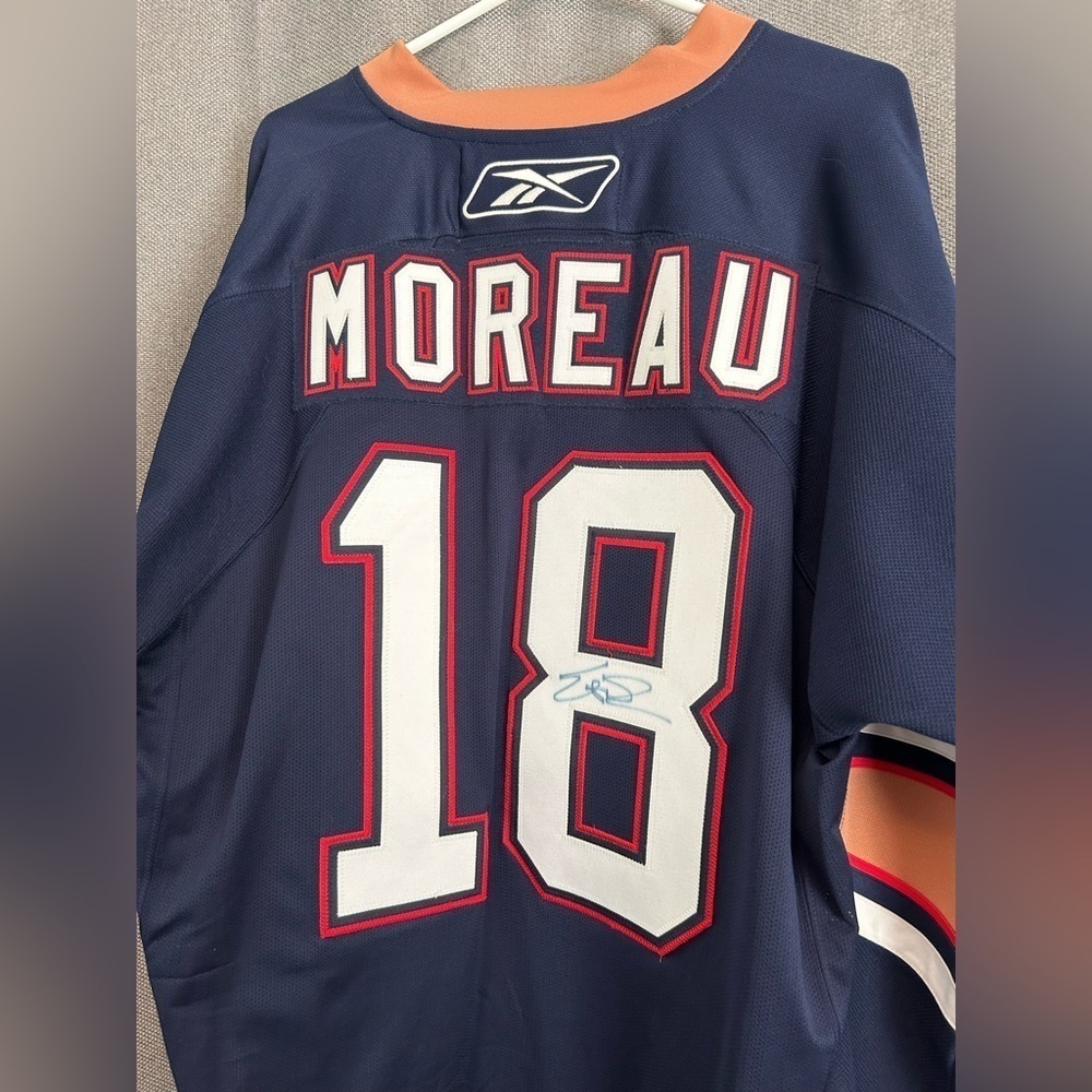 Signed Ethan Moreau Jersey